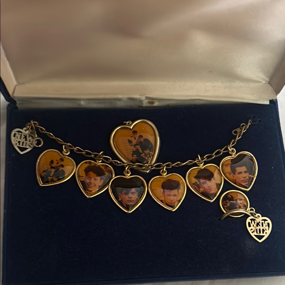 New Kids on the Block Gold Heart Charm Bracelet